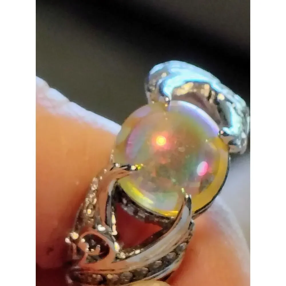 Silver Tone Opalescent Glass Cabochon Ring Size 9
